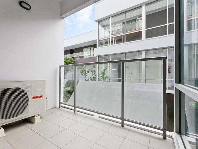 222/135 Inkerman Street, St Kilda VIC 3182