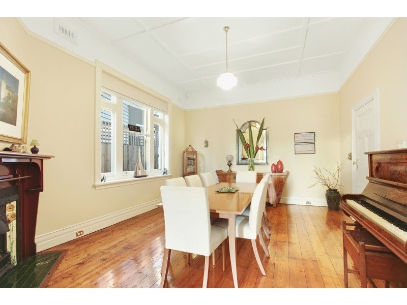 32 Marine Parade, St Kilda VIC 3182