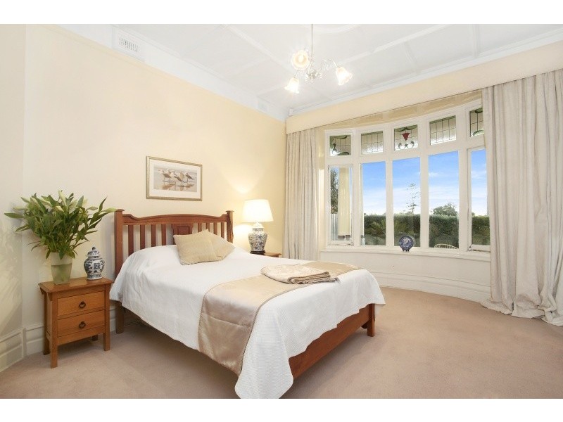 32 Marine Parade, St Kilda VIC 3182