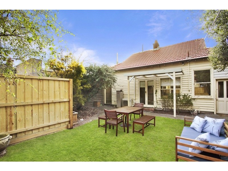 32 Marine Parade, St Kilda VIC 3182