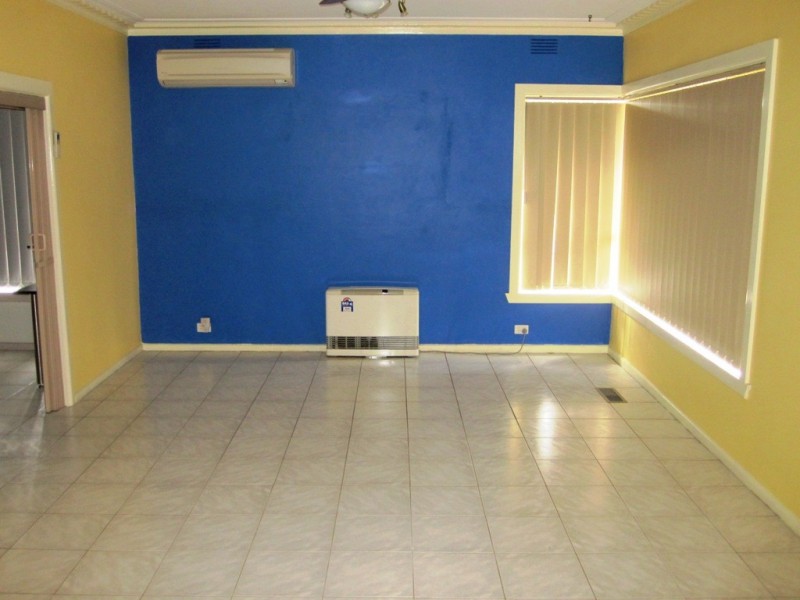 21 Angus Street, Hadfield VIC 3046