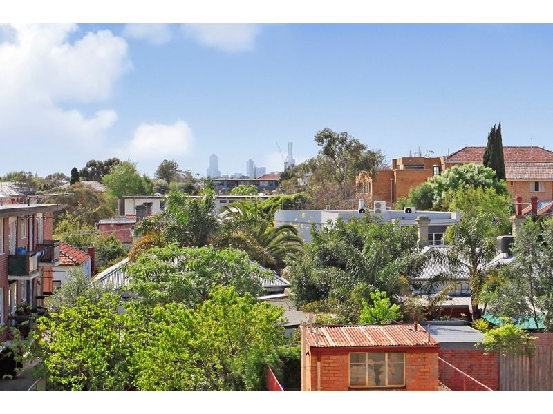 16/193 Brighton Road, Elwood VIC 3184