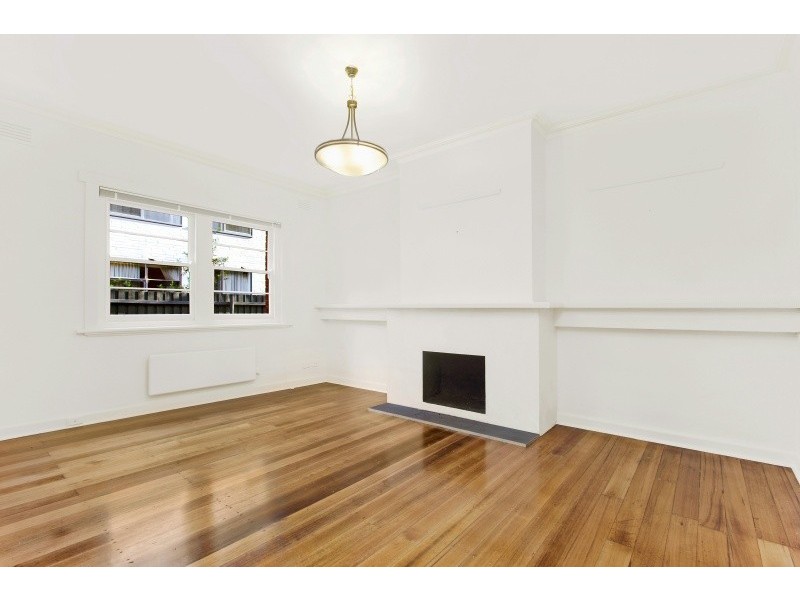 8/176 Barkly Street, St Kilda VIC 3182