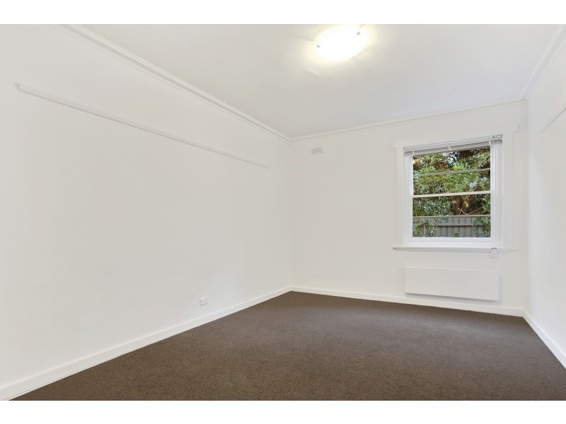 8/176 Barkly Street, St Kilda VIC 3182