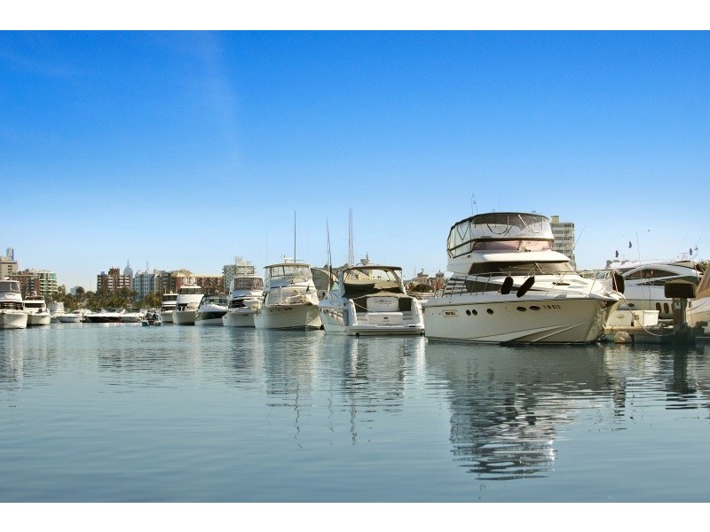 55A Marine Parade, Elwood VIC 3184