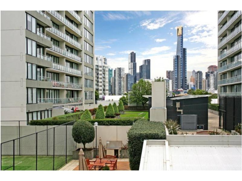 1102/38 Bank Street, South Melbourne VIC 3205