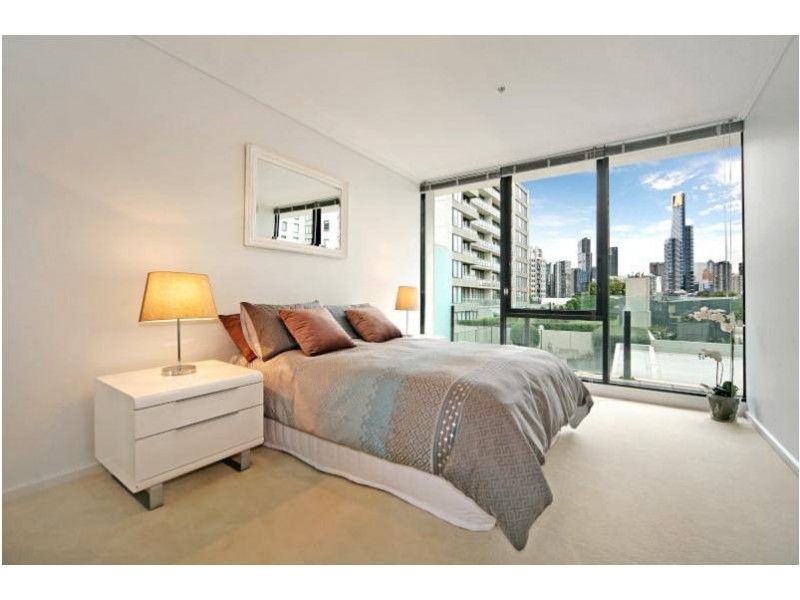 1102/38 Bank Street, South Melbourne VIC 3205