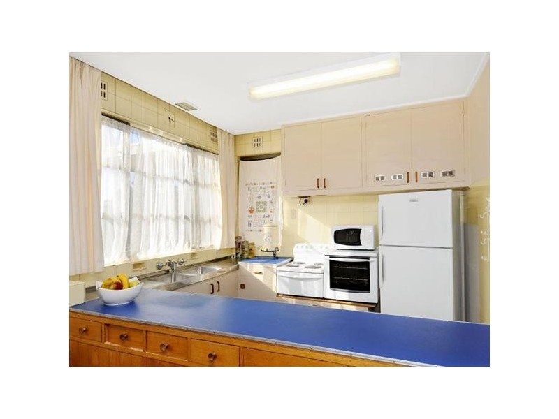 17 Winton Road, Malvern East VIC 3145