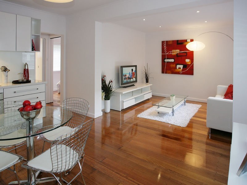 2/37 Ruskin Street, Elwood VIC 3184