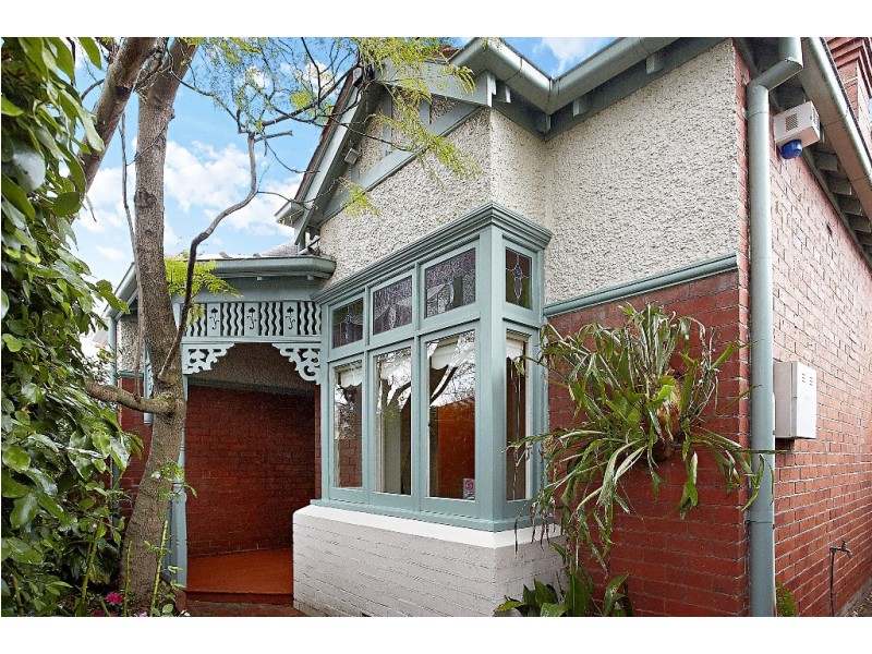 10 Ruskin St, Elwood VIC 3184