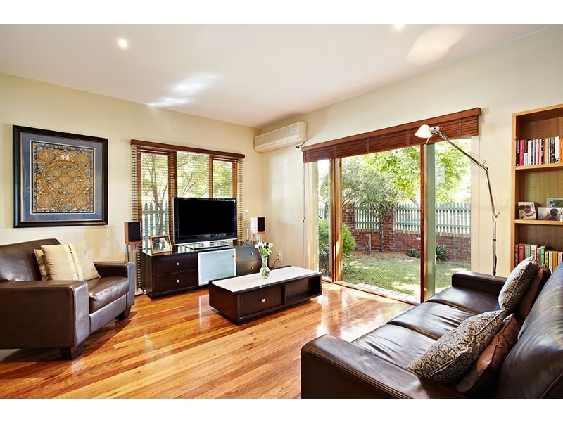 150 Mitford Street, Elwood VIC 3184