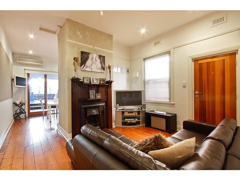 32 Melrose Street, North Melbourne VIC 3051