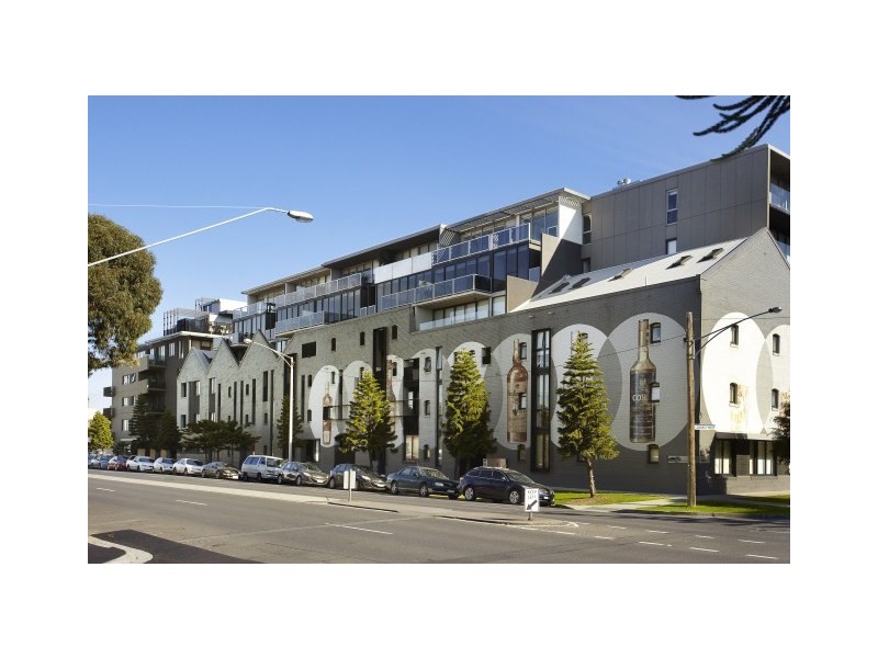 402/25  Pickles Street, Port Melbourne VIC 3207