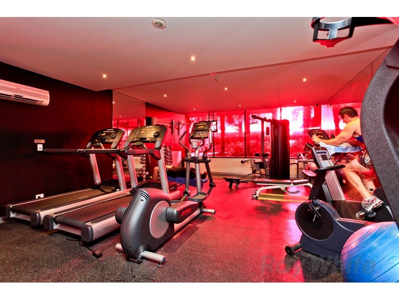 402/25  Pickles Street, Port Melbourne VIC 3207