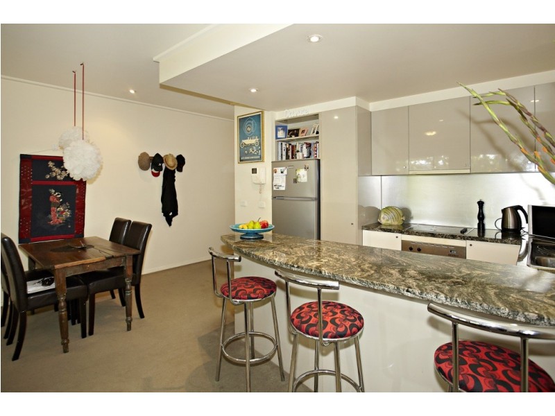 9/135 Fitzroy Street, St Kilda VIC 3182