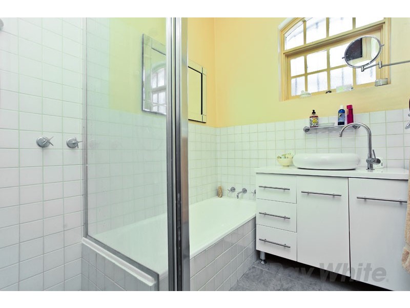 7 Hopetoun Road, Toorak VIC 3142