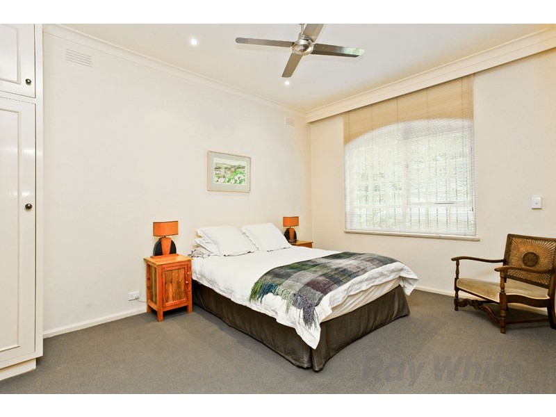 7 Hopetoun Road, Toorak VIC 3142