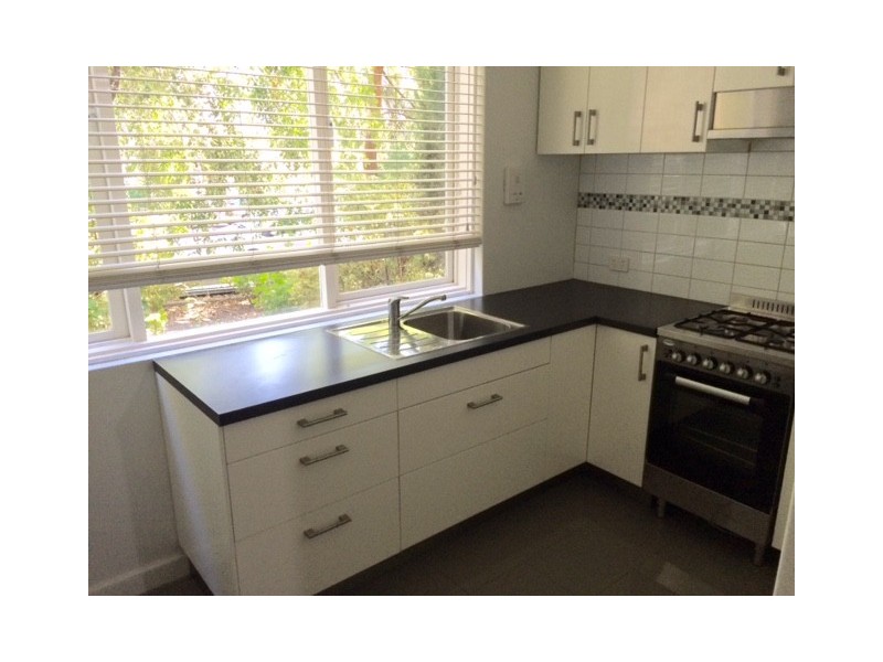 13/15-17 Charnwood Road, St Kilda VIC 3182