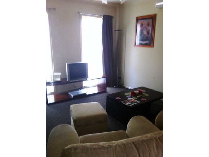 1/24 Swinburne Court, Truganina VIC 3029