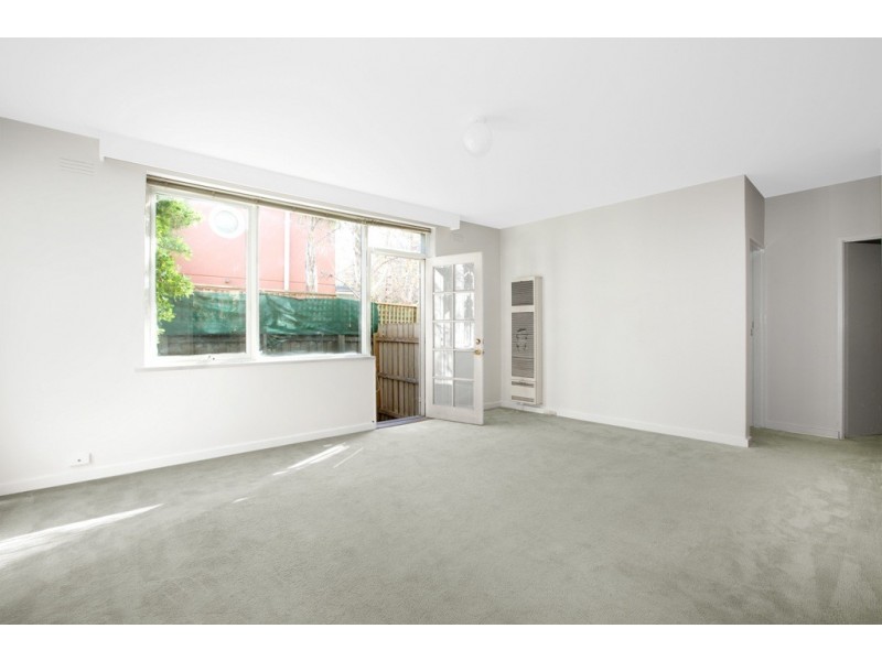 1/2A Robe Street, St Kilda VIC 3182
