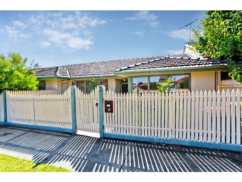 3/126 Argus Street, Cheltenham VIC 3192