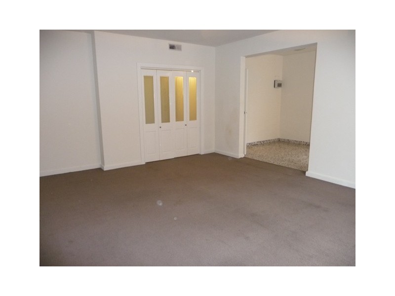 11/301 Dandenong Road, Prahran VIC 3181