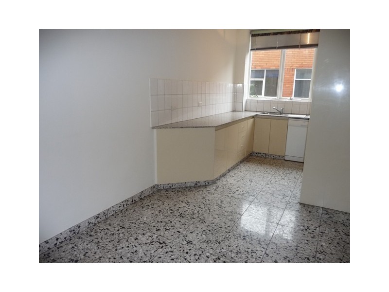 11/301 Dandenong Road, Prahran VIC 3181