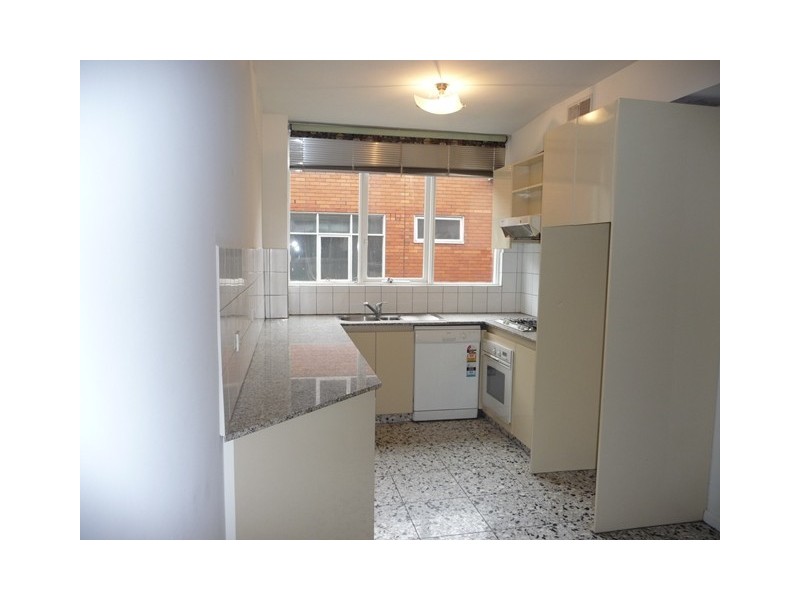 11/301 Dandenong Road, Prahran VIC 3181
