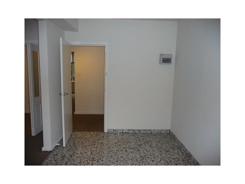 11/301 Dandenong Road, Prahran VIC 3181