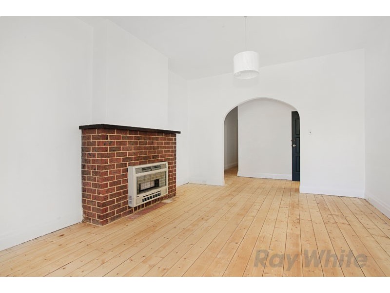 2/67 Marine Parade, Elwood VIC 3184