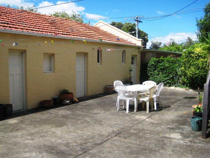 2/67 Marine Parade, Elwood VIC 3184