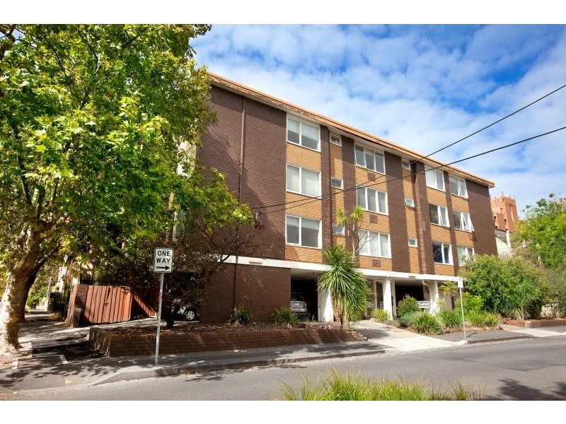 3/23 Acland Street, St Kilda VIC 3182