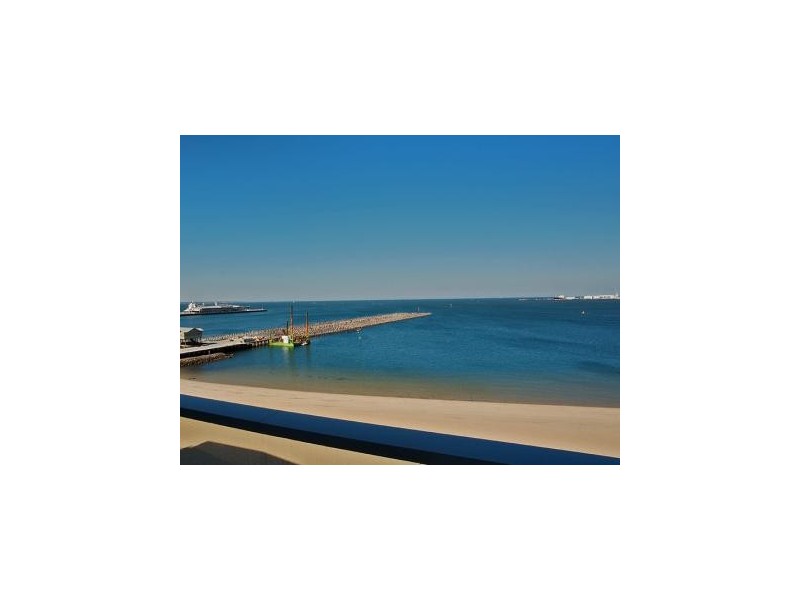 1002/147 Beach Street, Port Melbourne VIC 3207