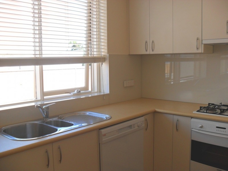 5/154 Brighton Road, Elwood VIC 3184