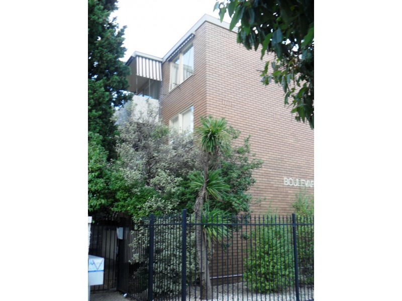 5/154 Brighton Road, Elwood VIC 3184