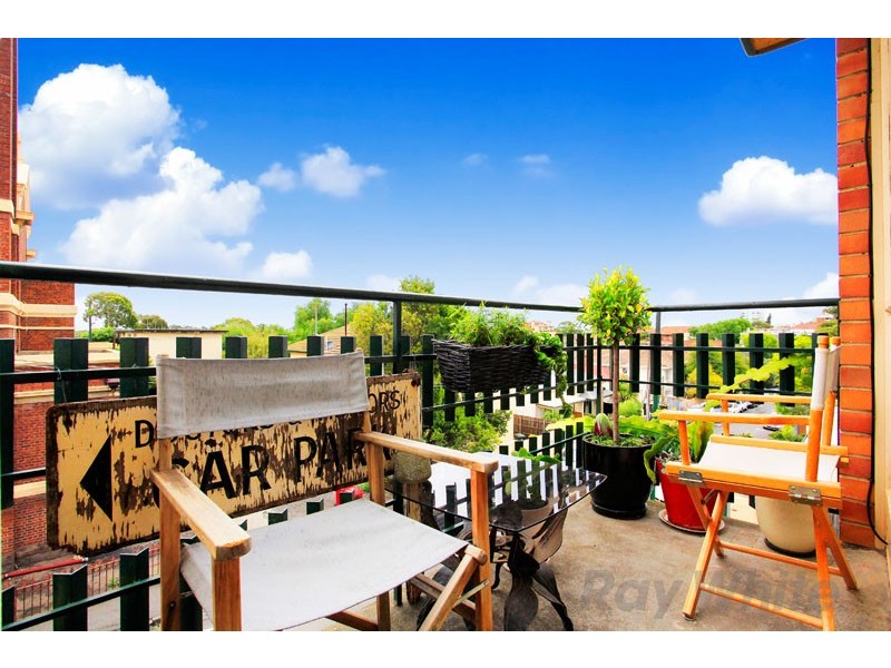 9/81 Grey Street, St Kilda VIC 3182