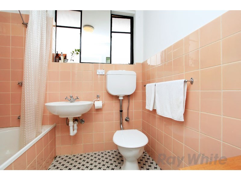 9/81 Grey Street, St Kilda VIC 3182