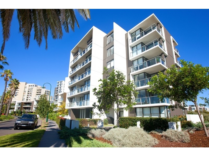 203/159 Beach Street, Port Melbourne VIC 3207