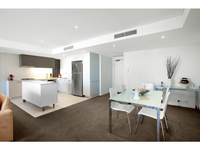 203/159 Beach Street, Port Melbourne VIC 3207