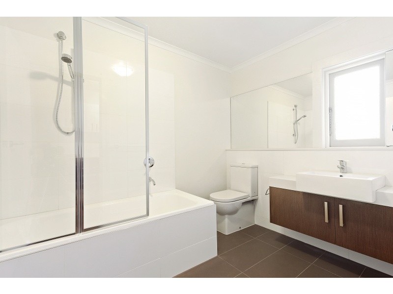 8/176 Barkly Street, St Kilda VIC 3182