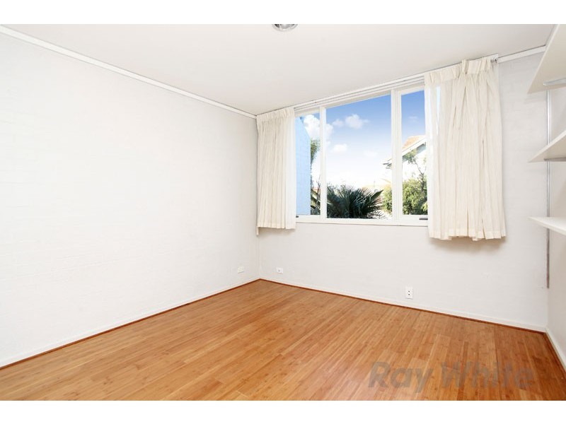 1B Wordsworth Street, St Kilda VIC 3182