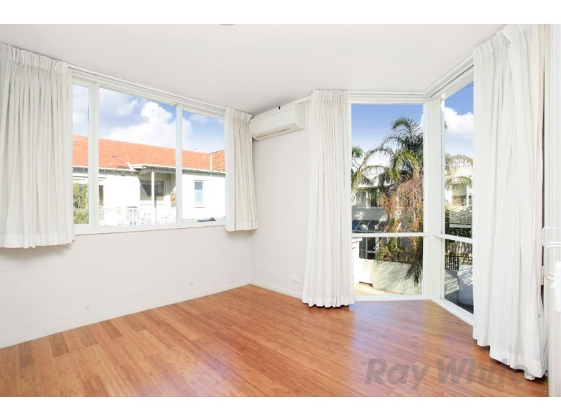 1B Wordsworth Street, St Kilda VIC 3182