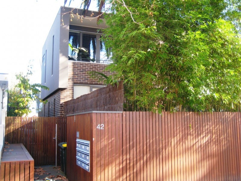 4/42 Ruskin Street, Elwood VIC 3184