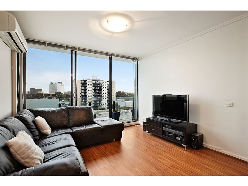 708/38 Bank Street, South Melbourne VIC 3205