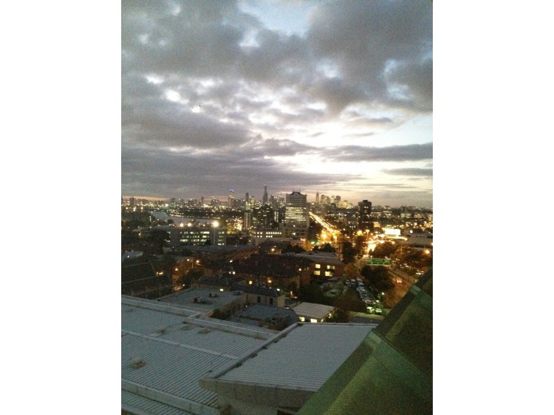 1102/181 St Kilda Road, St Kilda VIC 3182