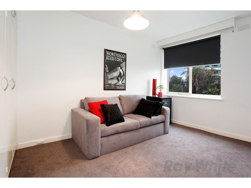 22/1 Esplanade, St Kilda VIC 3182