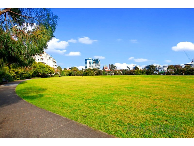 7/15 Liardet Street, Port Melbourne VIC 3207