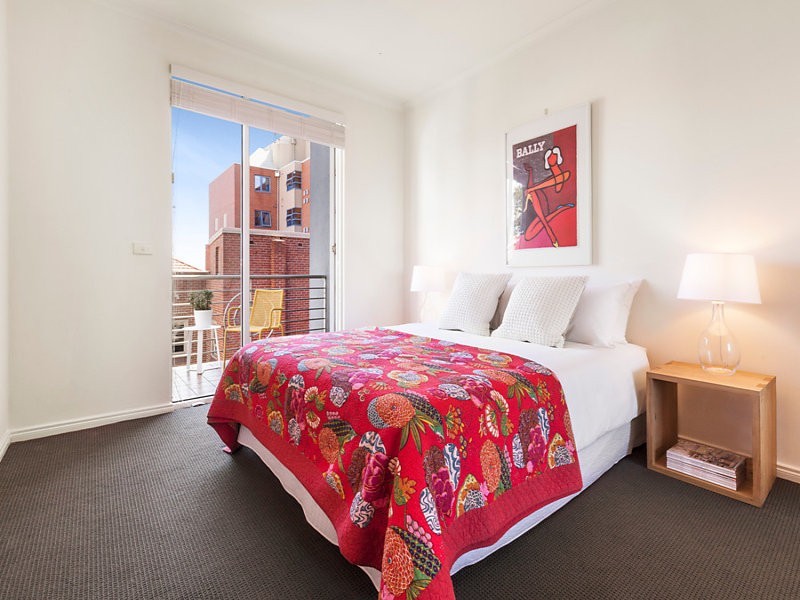 42/18-20 The Esplanade, St Kilda VIC 3182