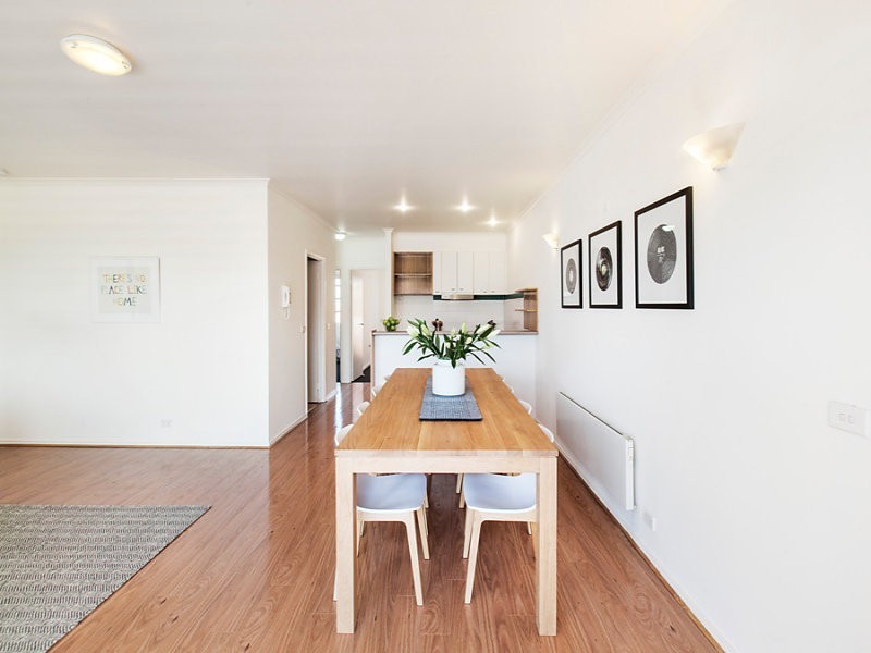 42/18-20 The Esplanade, St Kilda VIC 3182