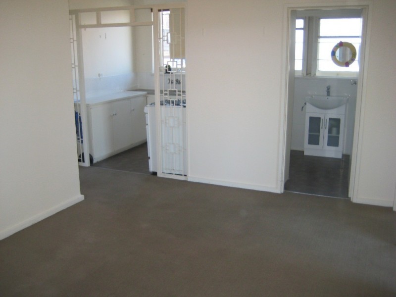 36/23-25 Robe Street, St Kilda VIC 3182